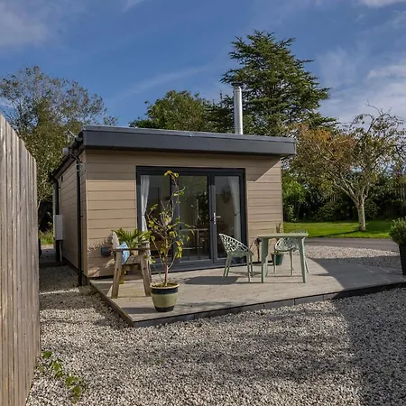 Olverstone Lodge, A Beautiful Cornish Lodge With Wood Burner & Garden St Austell Exterior photo