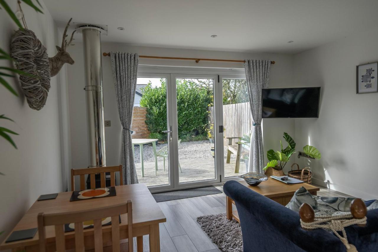 Olverstone Lodge, A Beautiful Cornish With Wood Burner & Garden Apartment