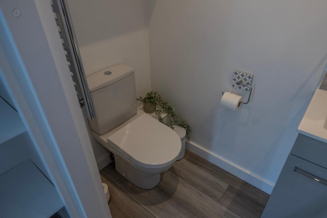 Olverstone Lodge, A Beautiful Cornish With Wood Burner & Garden Apartment *